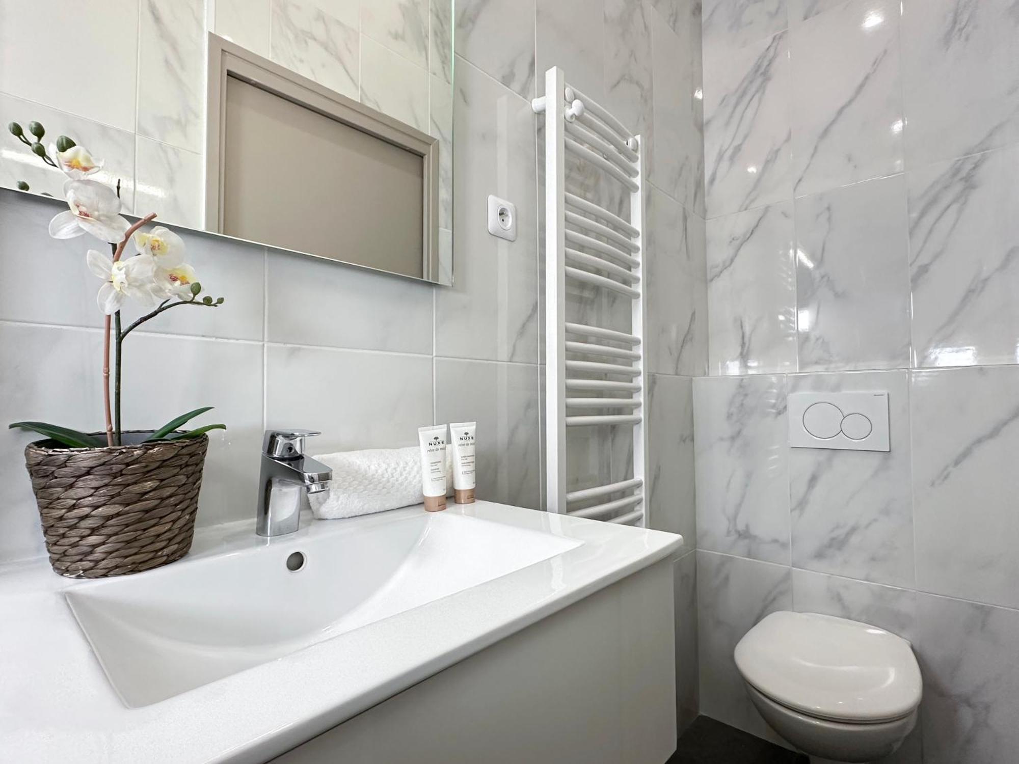 Spacious Studio In Saint-Germain-Des-Pres Apartamento Paris Exterior foto